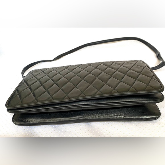 Bergdooff Goodman quilted flap bag(navy - Picture 5 of 15